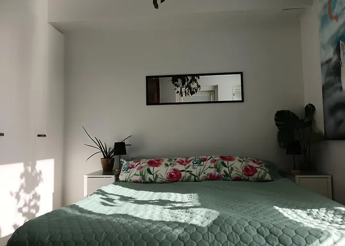 Apartment King's Oak Jungle *